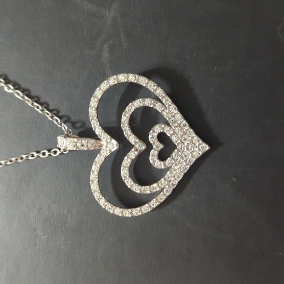 Vintage Nolan Miller Silver Tone Pave Rhinestone Triple Heart Pendant Necklace - Picture 1 of 4